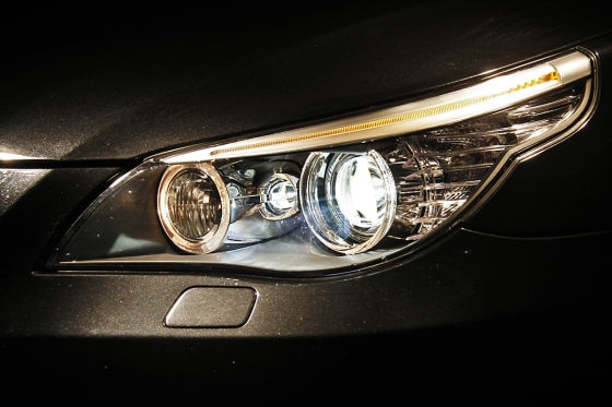 Beleuchtung am Auto: Darauf muss man achten - AUTO BILD