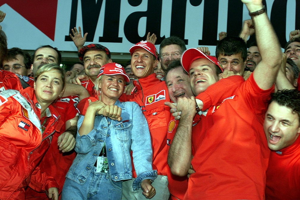 Formel 1 - Michael Schumacher: Erster Titel mit Ferrari 2000 Suzuka