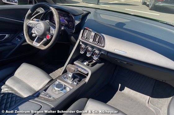 Audi R8 V10 plus Spyder in Sonderfarbe zu verkaufen