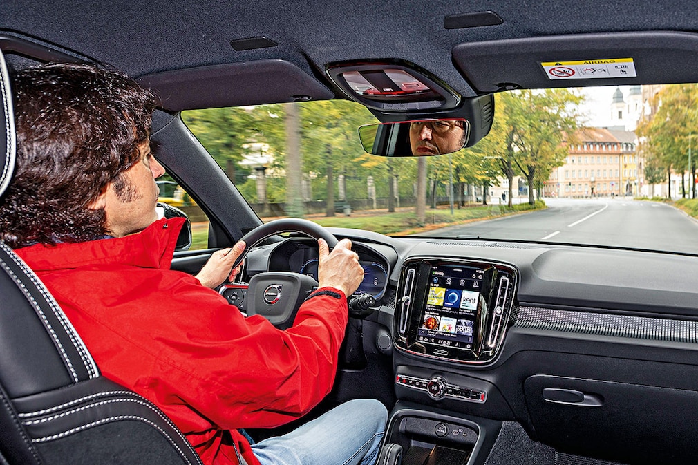 Volvo XC40 Recharge P8 AWD