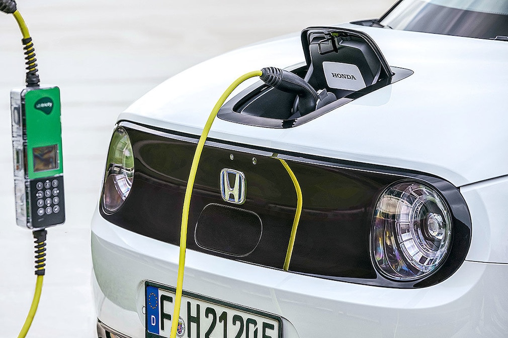 Honda e