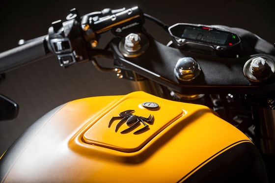 Honda CB 750 RC42 Cafe Racer. The Spider