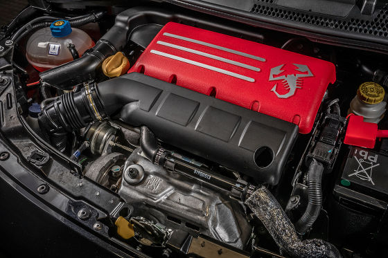 Abarth 595 Scorpioneoro