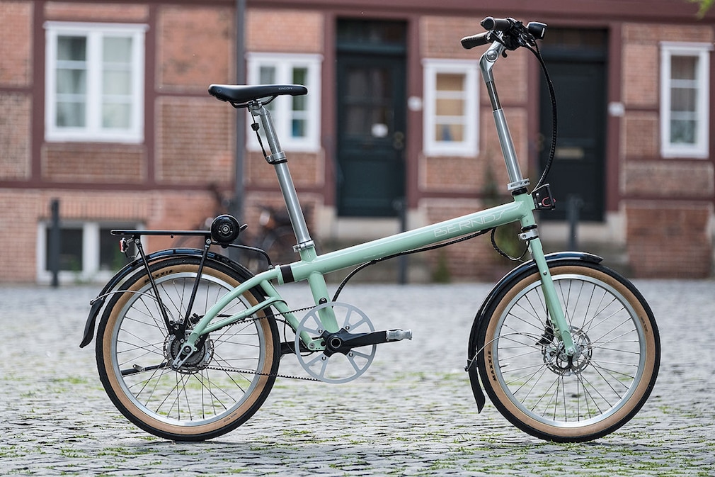 Neun Falträder im Test