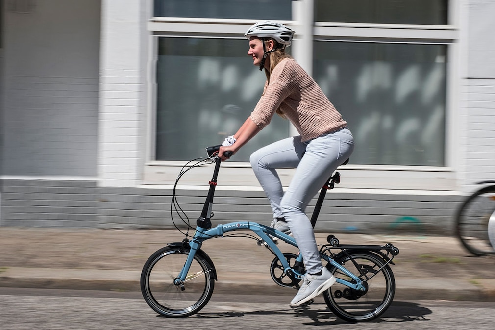 Neun Falträder im Test