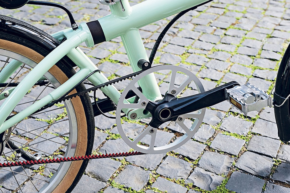 Neun Falträder im Test