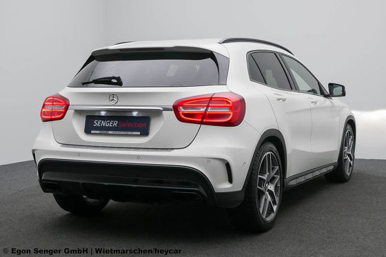 Mercedes-Benz GLA 45 AMG