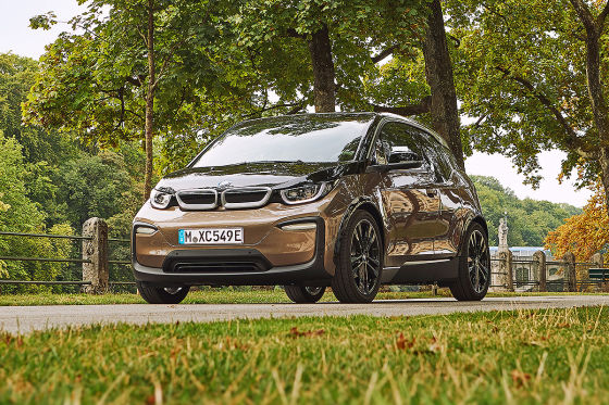 BMW i3s BMW i3 !! SPERRFRIST 28. September 2018 8 Uhr !!