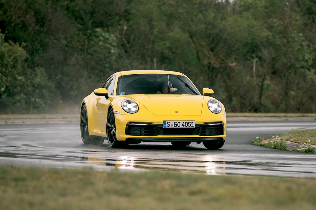 Porsche 911 Carrera S