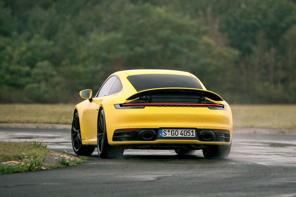 Porsche 911 Carrera S