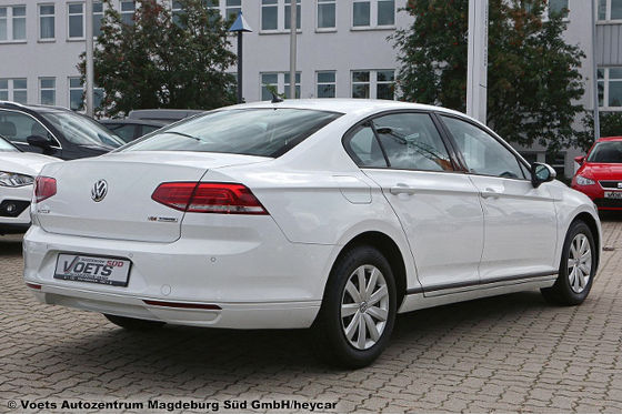 VW Passat Limousine