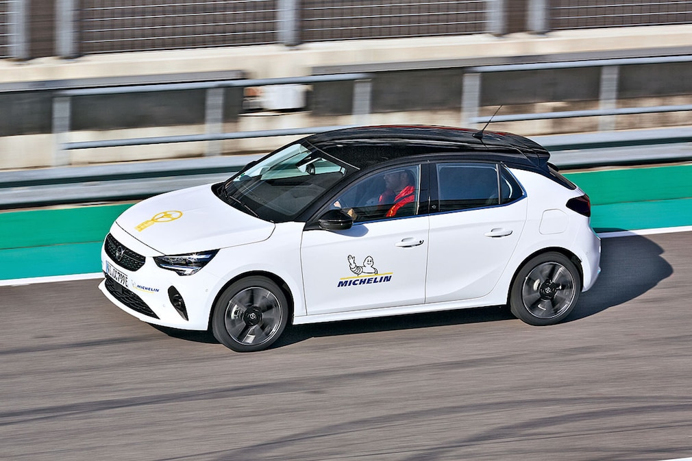1. Platz Opel Corsa-e