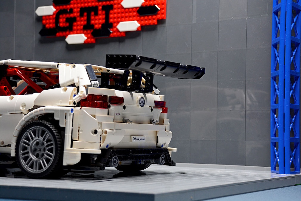 LegoBastler baut VW GTI TCR mit funktionierendem DSG AUTO BILD