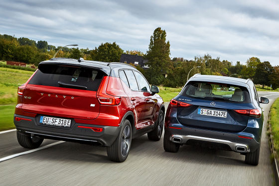 Volvo XC40 Recharge T4. Mercedes GLA 250 e