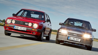 VW GOLF II GTI 16V.     OPEL KADETT E GSi