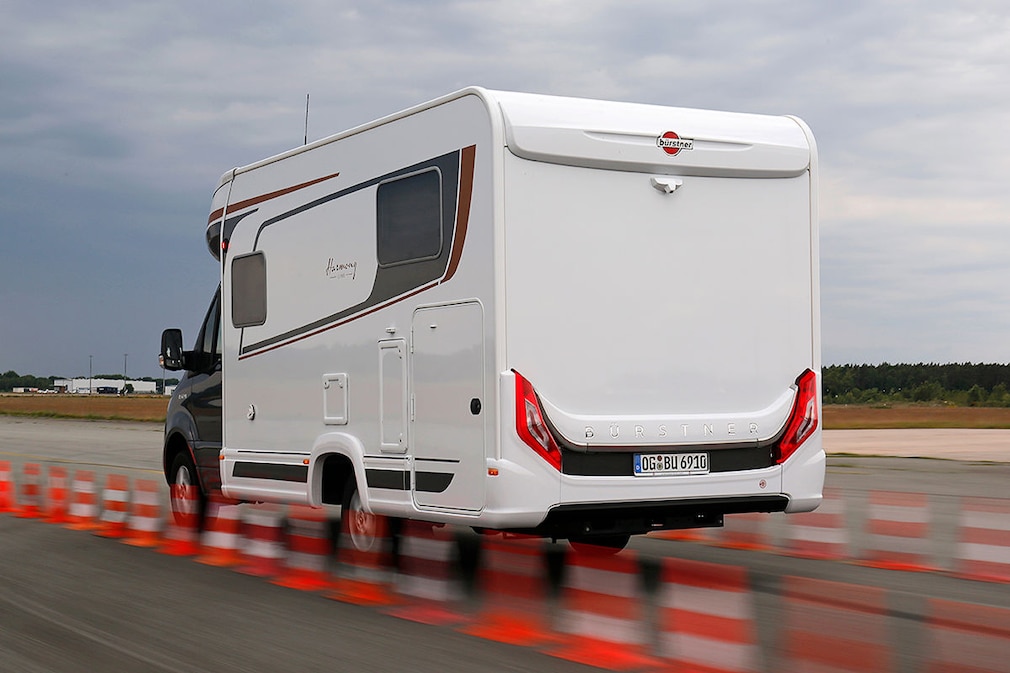 Bürstner Lyseo M 690 G