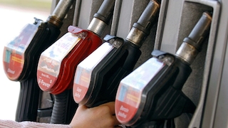 Zapfsäule an einer Tankstelle