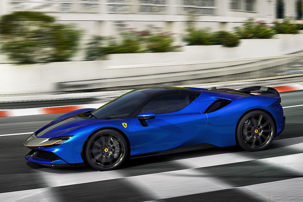 Ferrari SF90 Spider