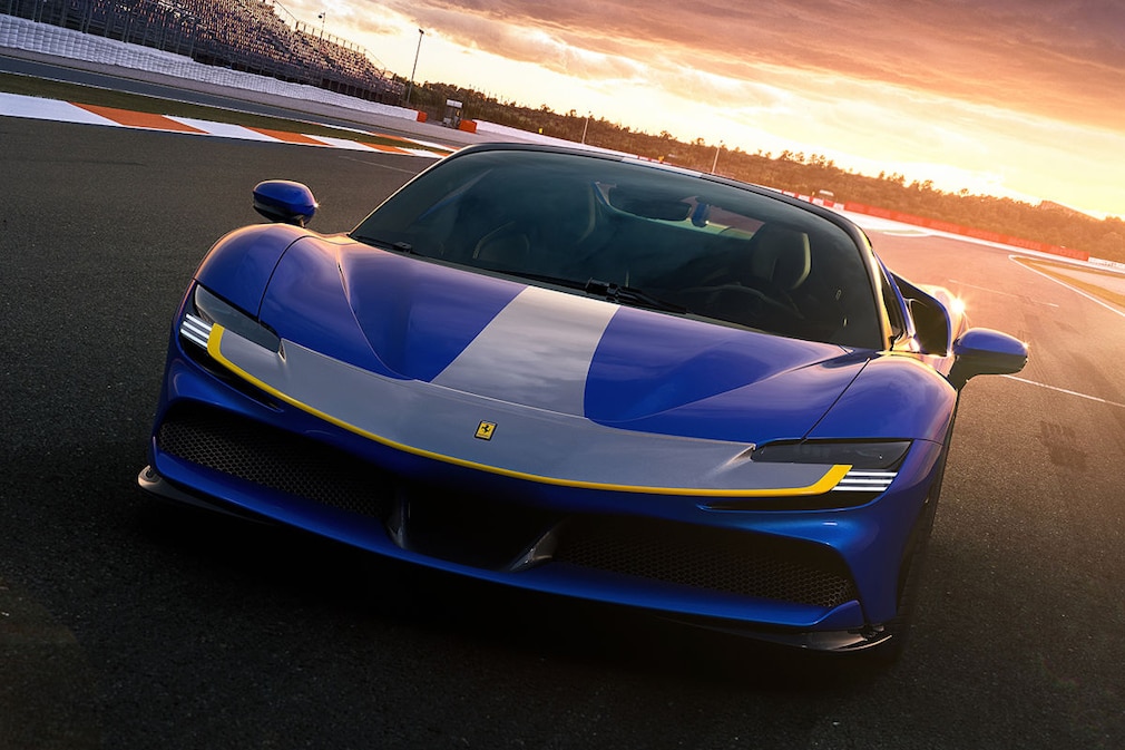 Ferrari SF90 Spider