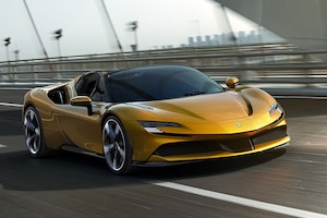 Ferrari SF90 Spider