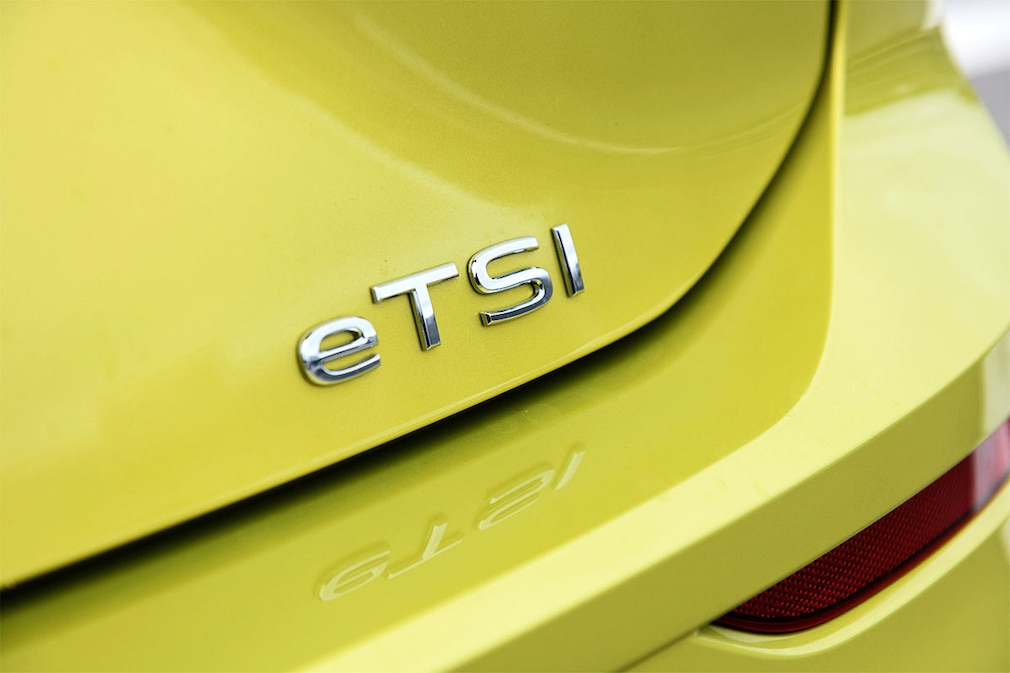 VW Golf Variant 1.5 eTSI DSG Life