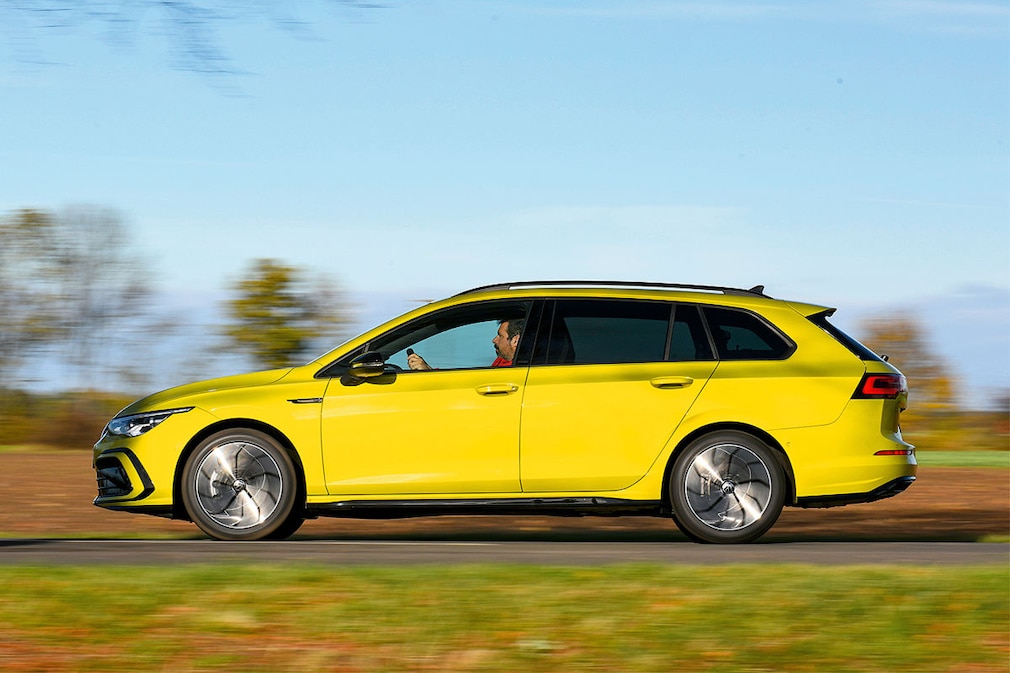VW Golf Variant 1.5 eTSI DSG Life