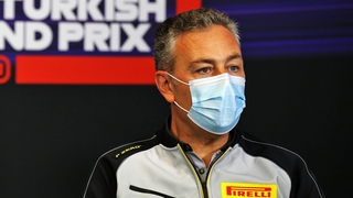 Formel 1: Reifenboss hat Corona