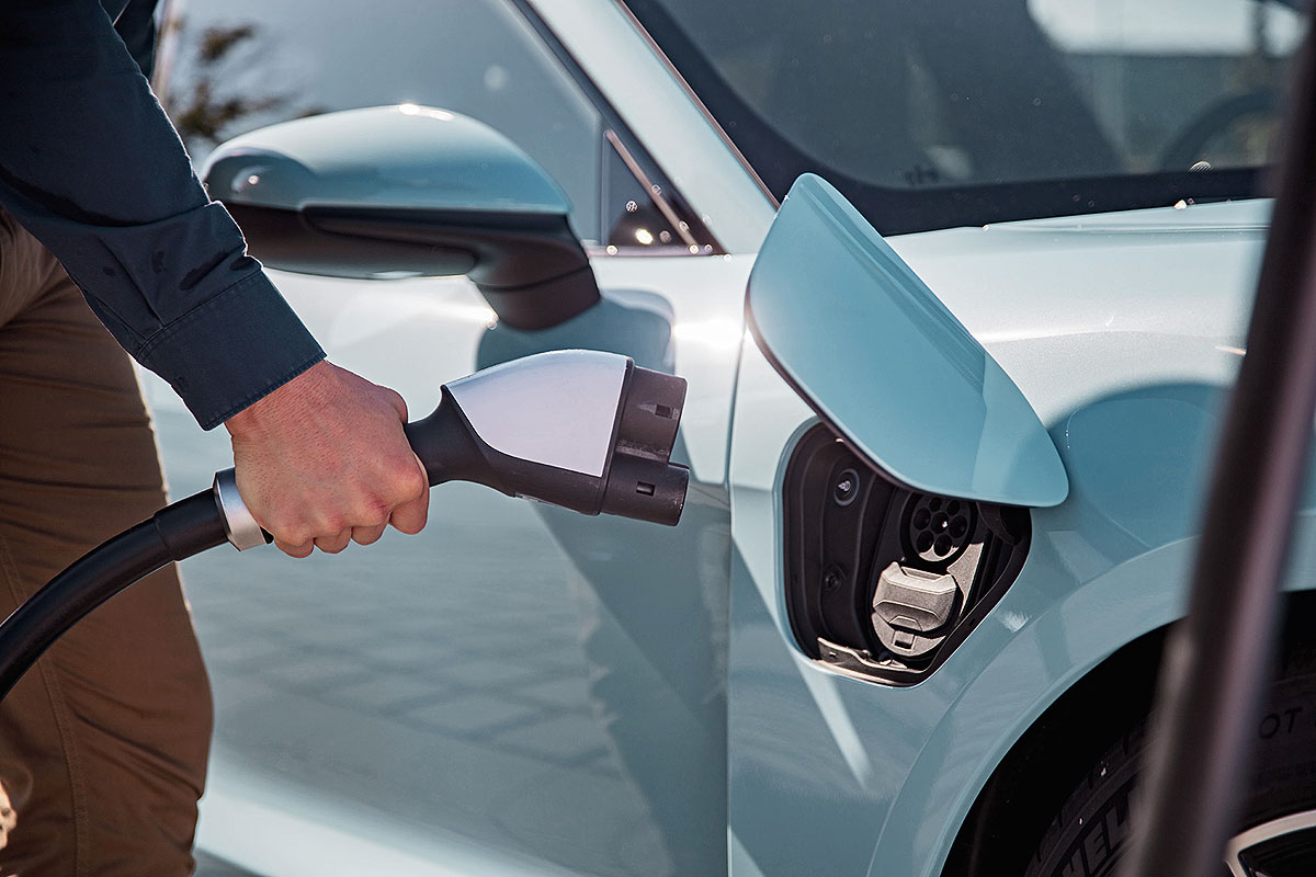 E Auto Akku Mit Sald Technologie Bald Uber 1000 Kilometer Weit Autobild De