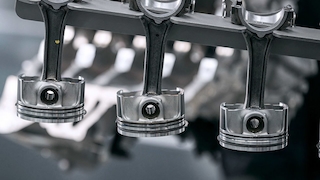 Mercedes-AMG 2.0 Liter Vierzylinder-Turbomotor M139 Produktion !! Sperrfrist 07. Juni 2019 00.01 Uhr !!