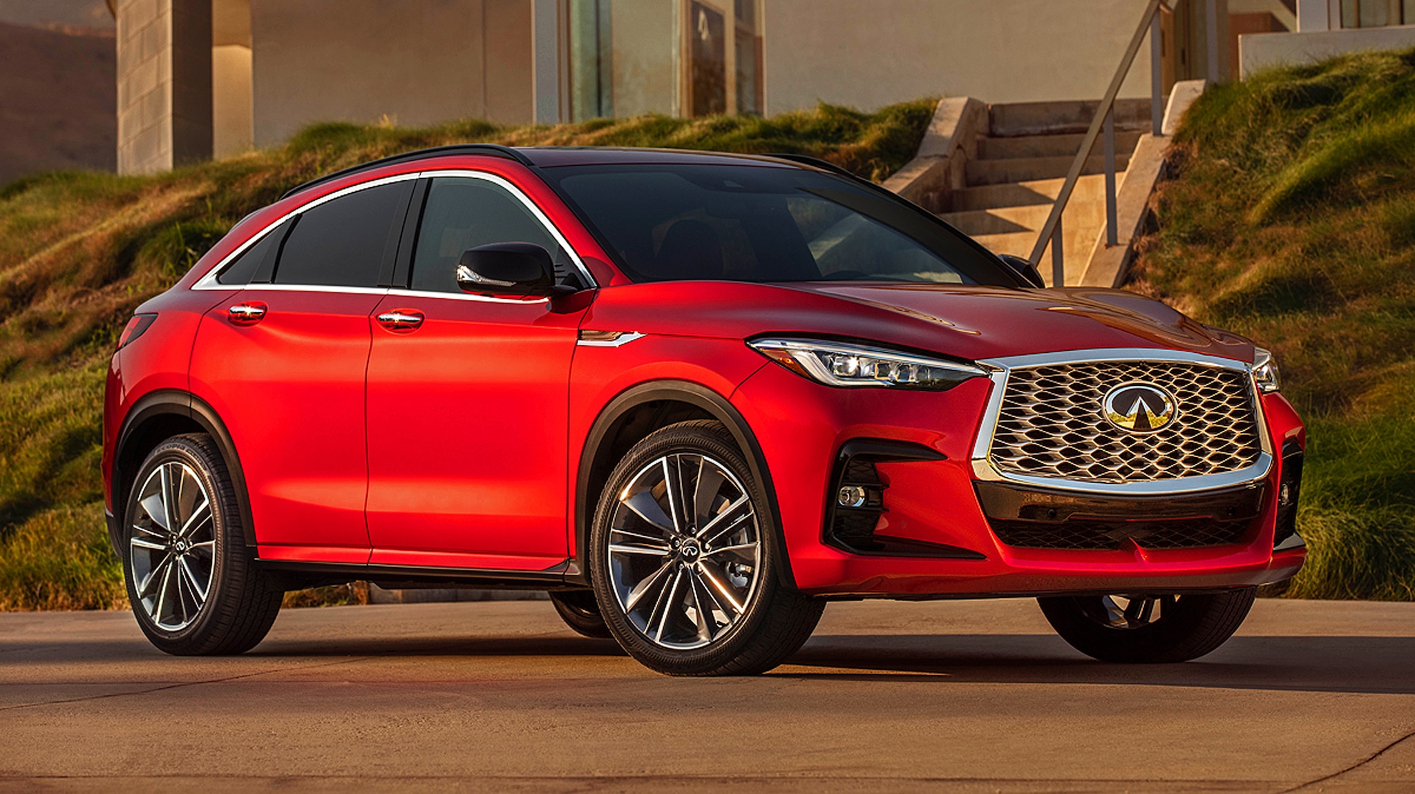 Der Infiniti QX55 könnte auf den ersten Blick auch ein Audi sein AUTO