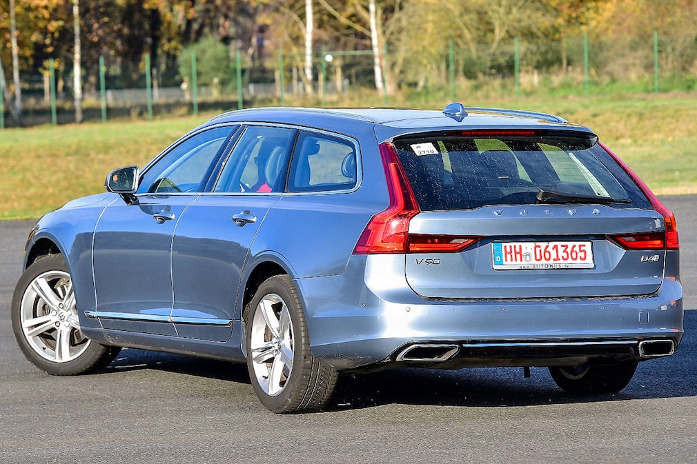 Volvo V90 D4 Inscription
