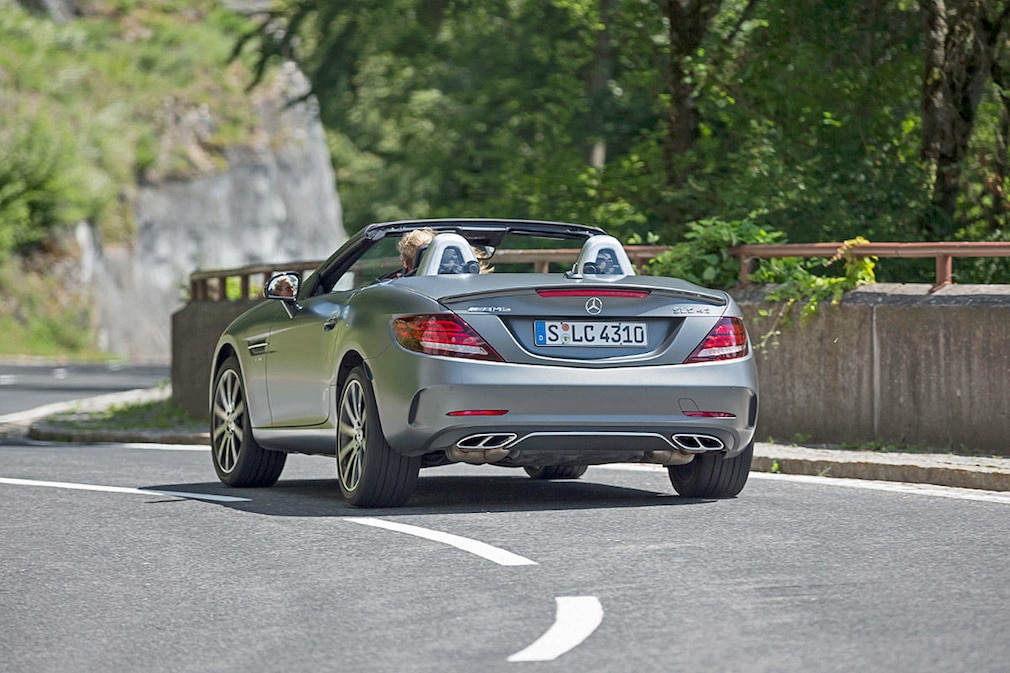 Mercedes-AMG SLC 43