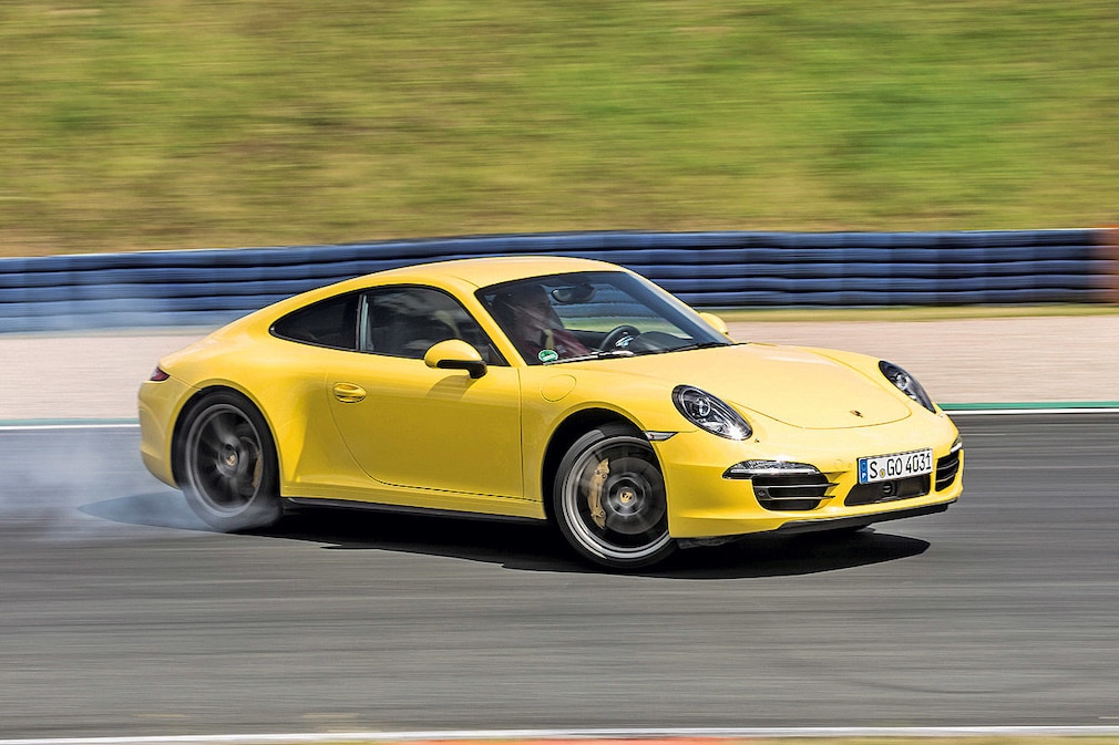 Porsche 911 4S