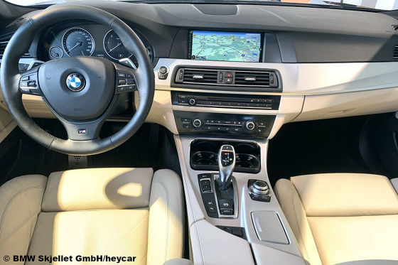 BMW 530d xDrive Touring M SPORT