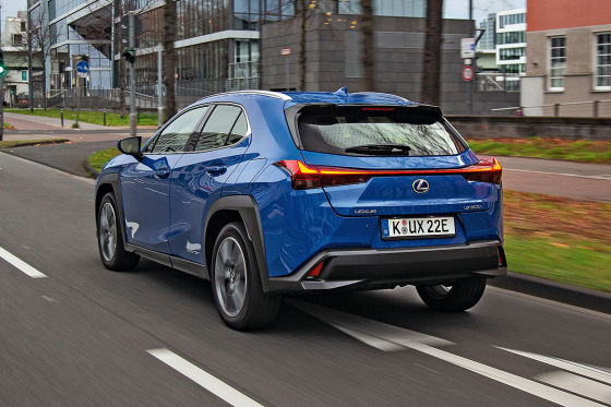 Lexus UX 300e