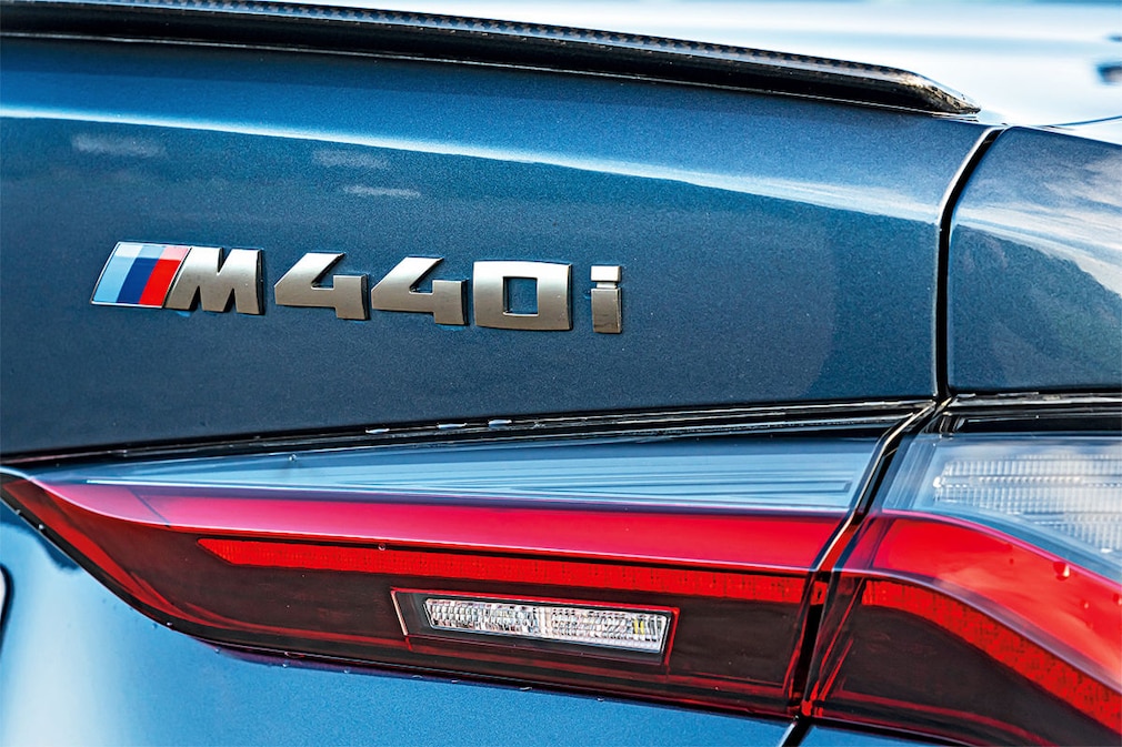 BMW M440i xDrive