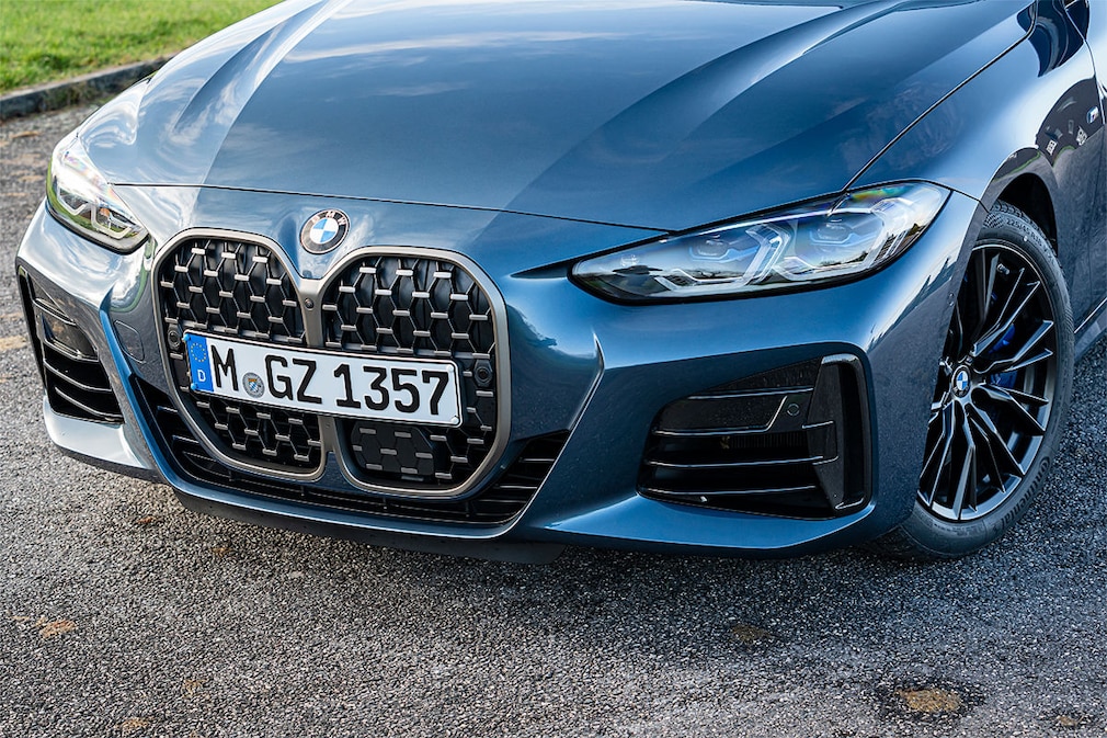 BMW M440i xDrive