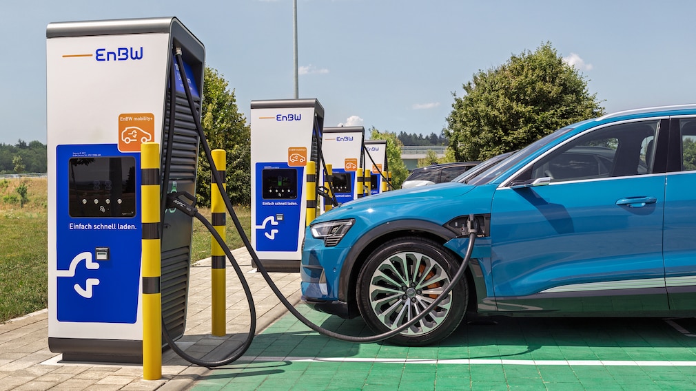 Öffentliche Ladesäule