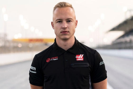 Schumachers neuer Teamkollege postet Busen-Video