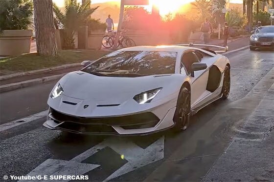 Lamborghini Aventador SVJ