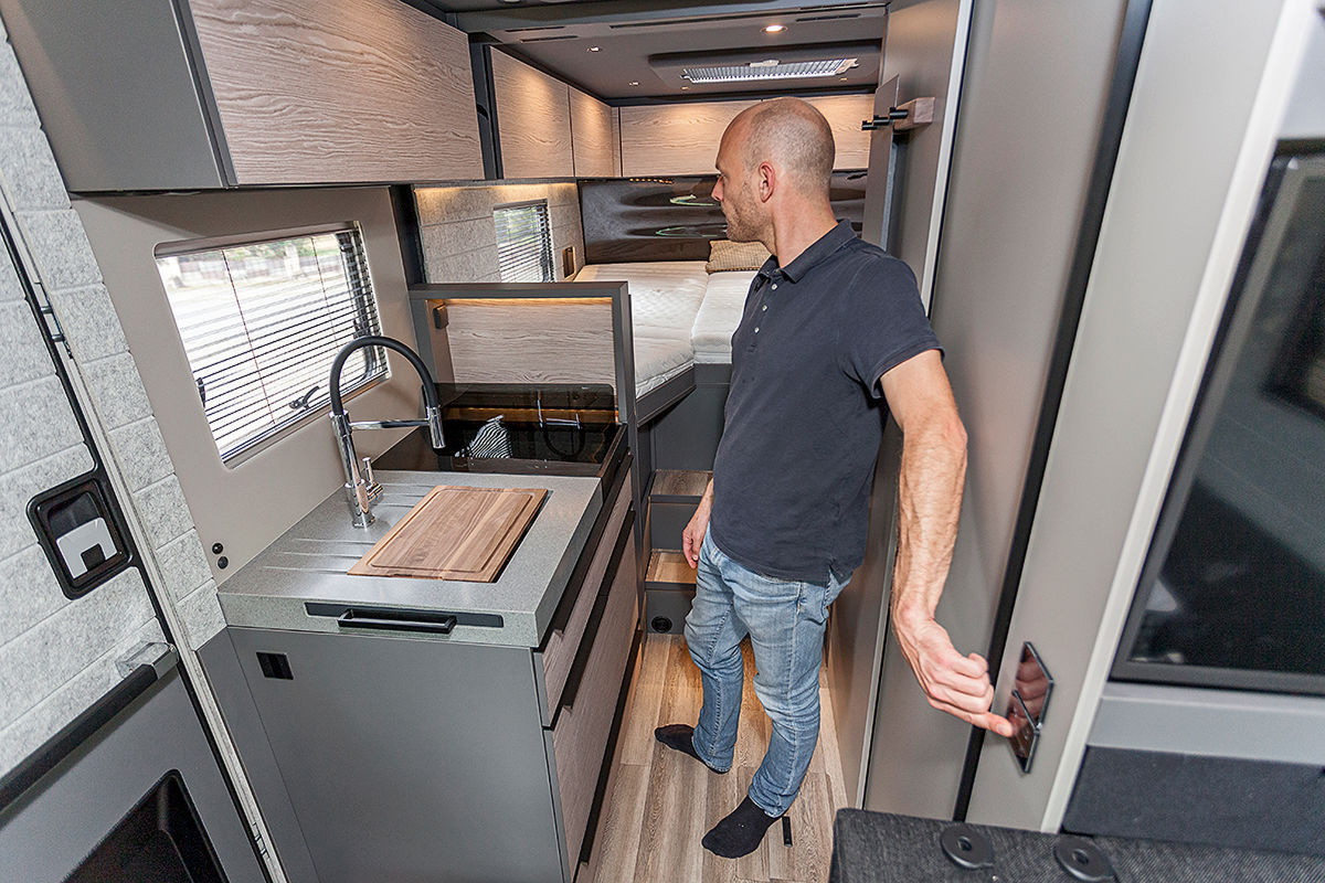 Niesmann+Bischoff iSmove 6.9 E