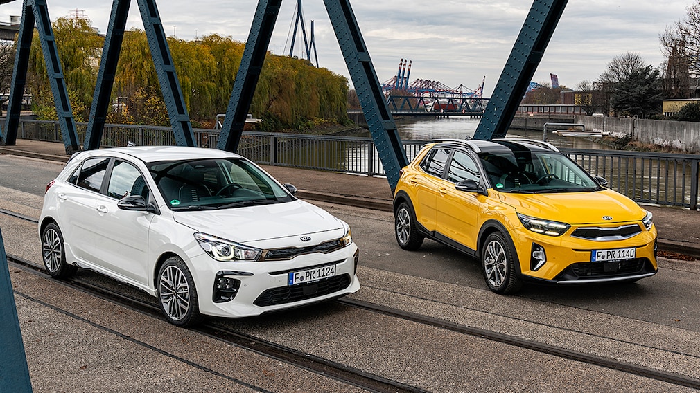 Kia Rio 1.0 T-GDI Mild-Hybrid GT Line         Kia Stonic 1.0 T-GDI Mild-Hybrid Platinum Edition