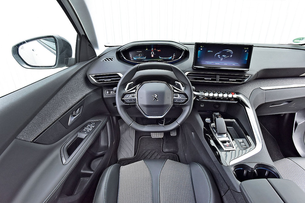 Peugeot 3008 Hybrid 225 e-EAT8