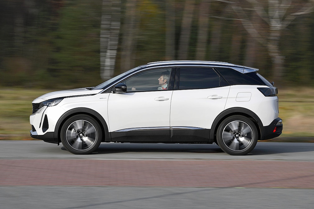 Peugeot 3008 Hybrid 225 e-EAT8