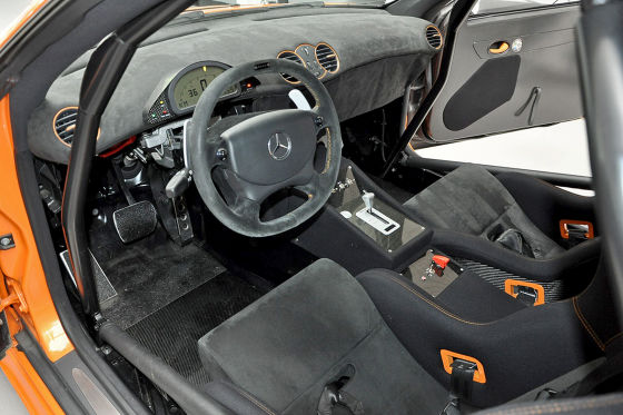 Mercedes-Benz CLK DTM AMG Coupé P900 W209