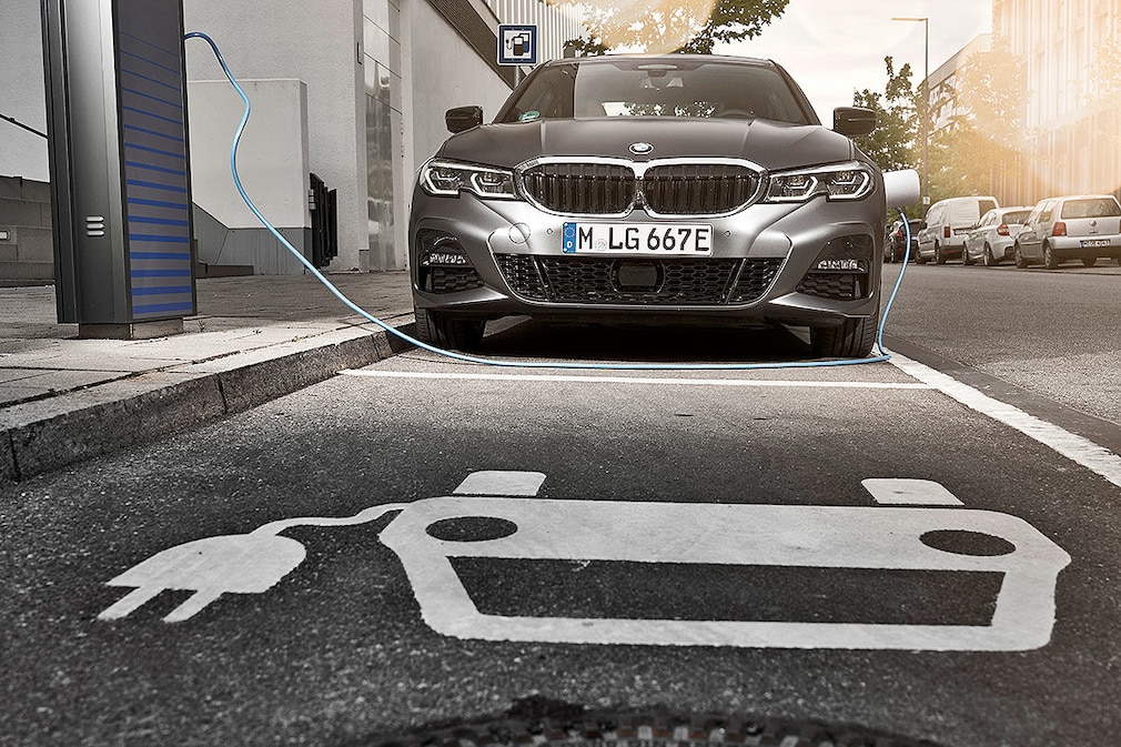 BMW 3er 330e Limousine Hybrid !! SPERRFRIST 14. August 2019 00:01 Uhr !!