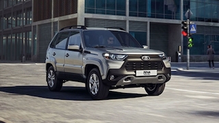 Lada Niva Travel