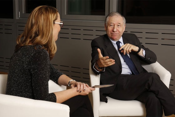 Jean Todt im Interview mit AUTO BILD MOTORSPORT-Chefin Bianca Garloff