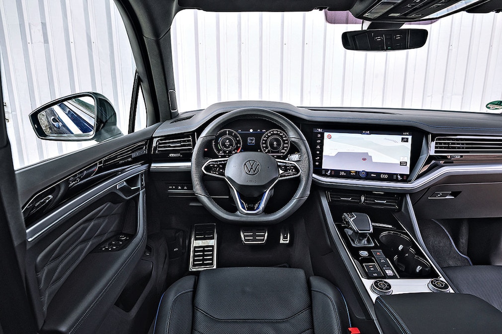 VW Touareg R