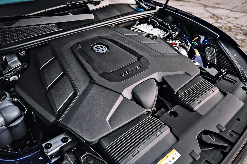 VW Touareg R
